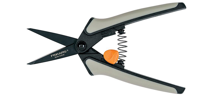 Fiskars 399211-1001 6″ Micro-Tip Pruner